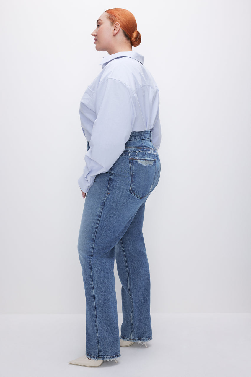 GOOD '90s RELAXED JEANS | INDIGO633 View 4 - model: Size 16 |