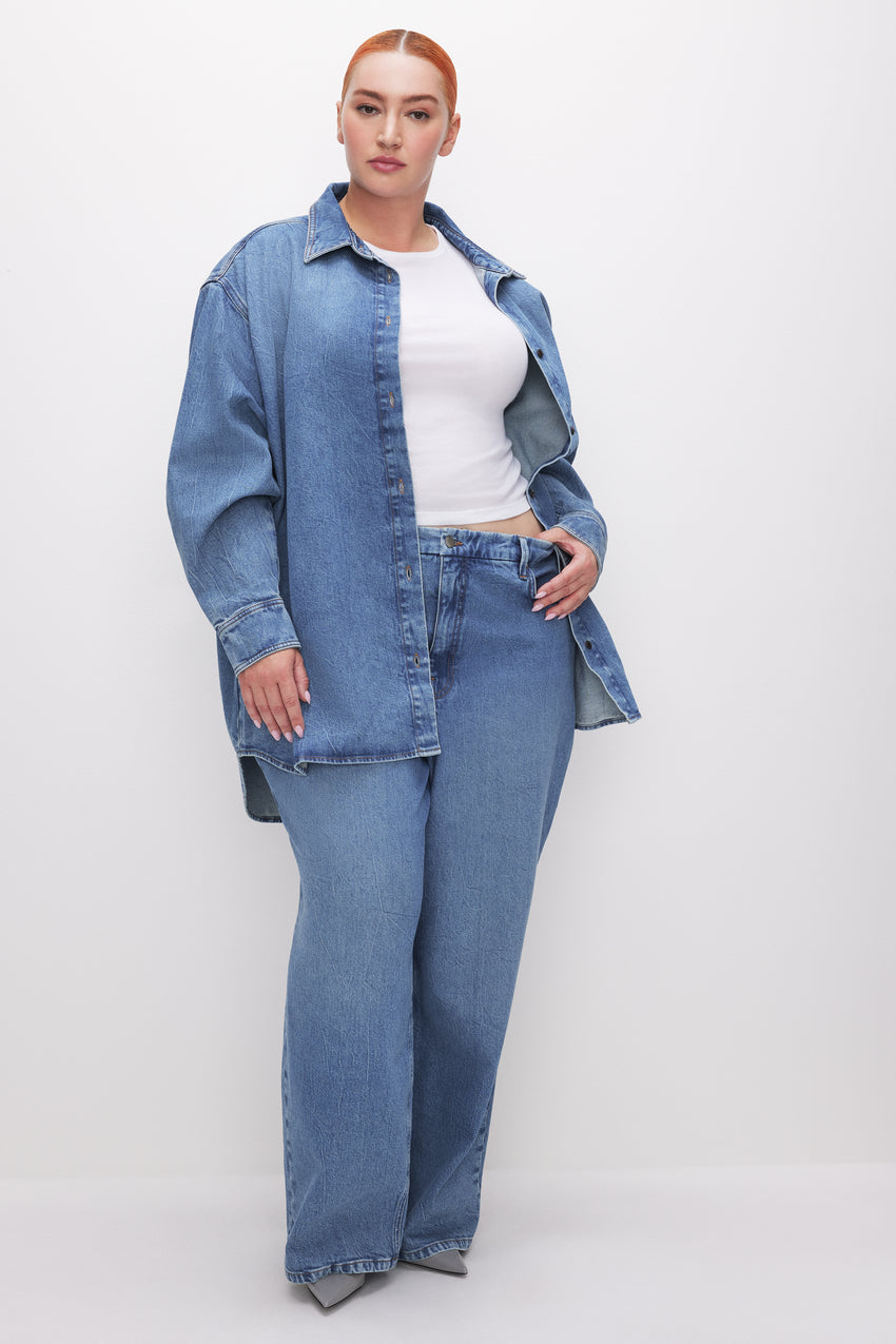 OVERSIZED DENIM SHIRT | INDIGO599 View 9 - model: Size 16 |