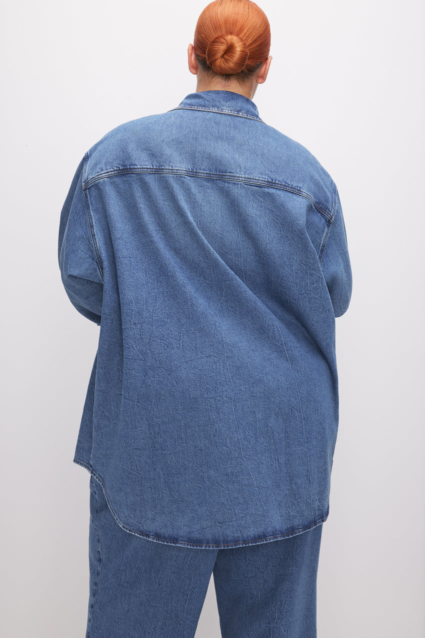 OVERSIZED DENIM SHIRT | INDIGO599 View 11 - model: Size 16 |