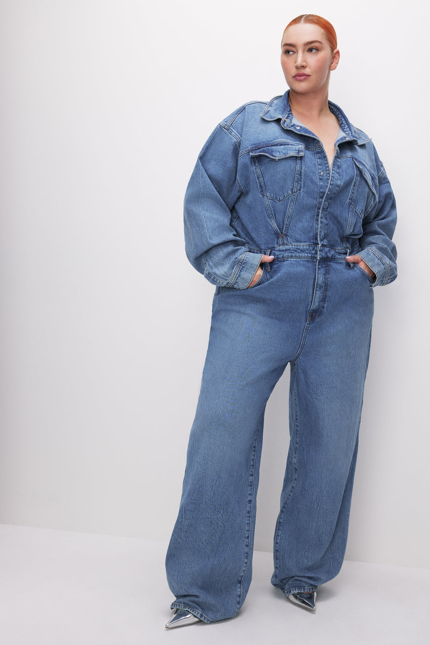 OVERSIZED DENIM JUMPSUIT | INDIGO599 View 7 - model: Size 16 |