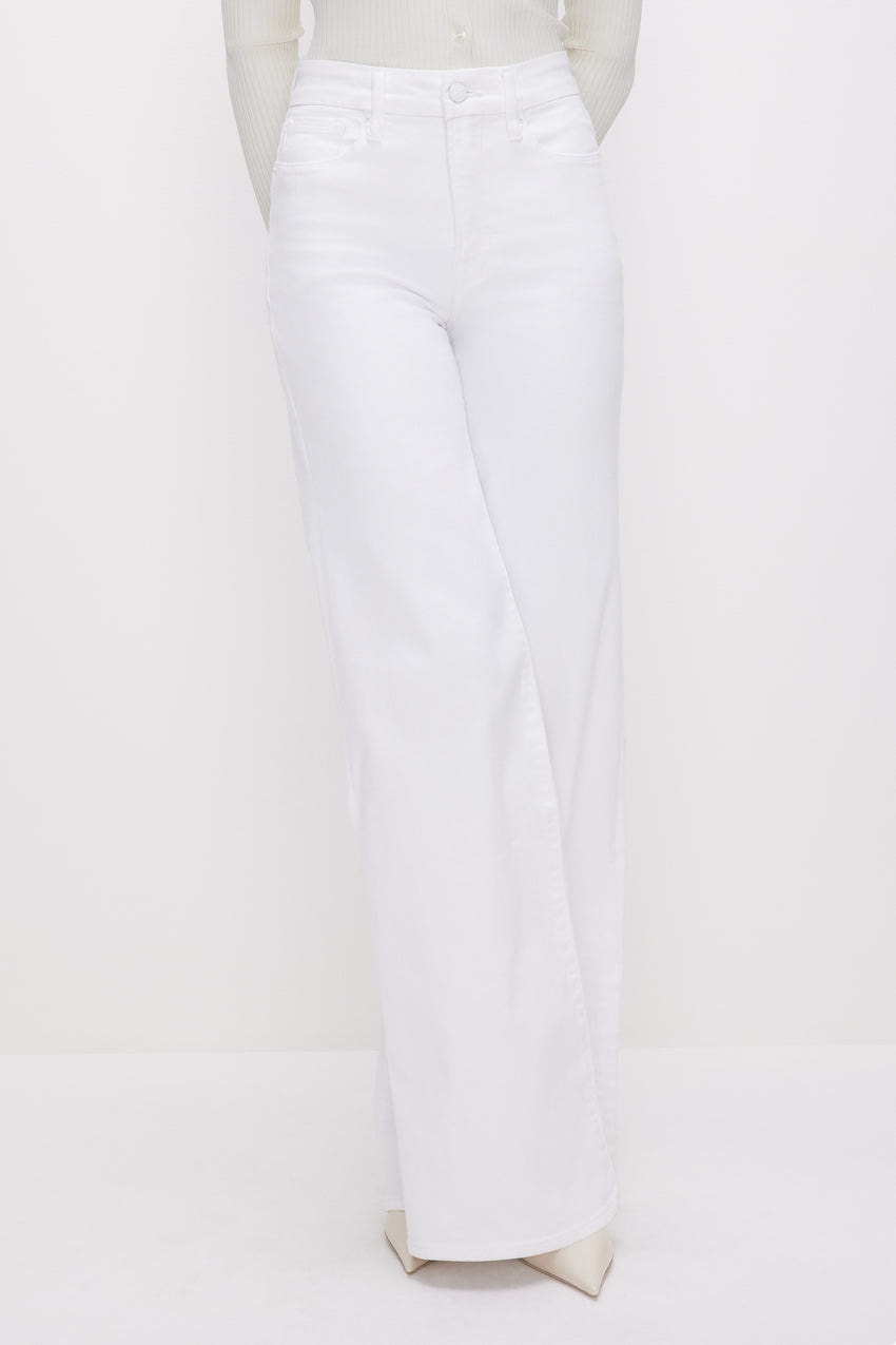 GOOD WAIST PALAZZO JEANS | WHITE001 View 4 - model: Size 0 |