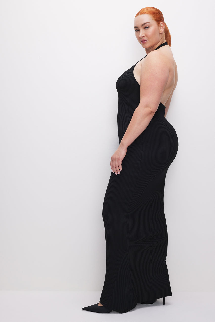 STRETCH RIB MAXI HALTER DRESS | BLACK001 View 6 - model: Size 16 |