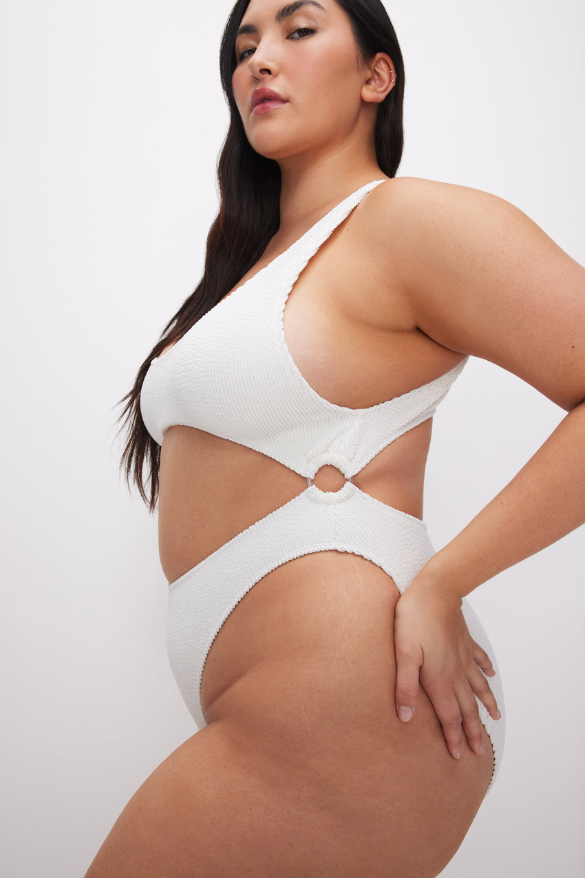 ALWAYS FITS MONOKINI | CLOUD WHITE View 0 - model: Size 16 |