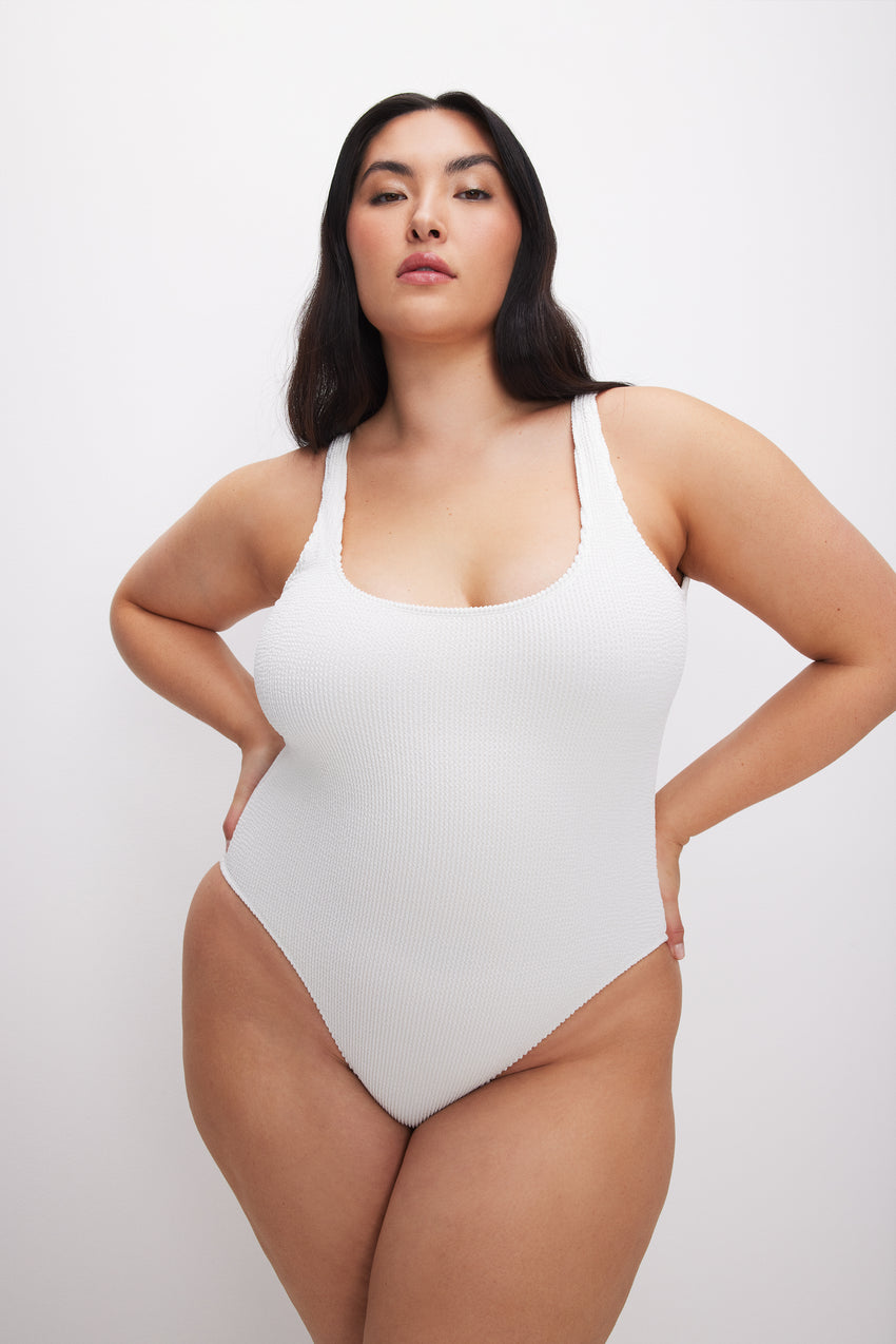 ALWAYS FITS MODERN TANK SWIMSUIT | CLOUD WHITE View 4 - model: Size 16 |