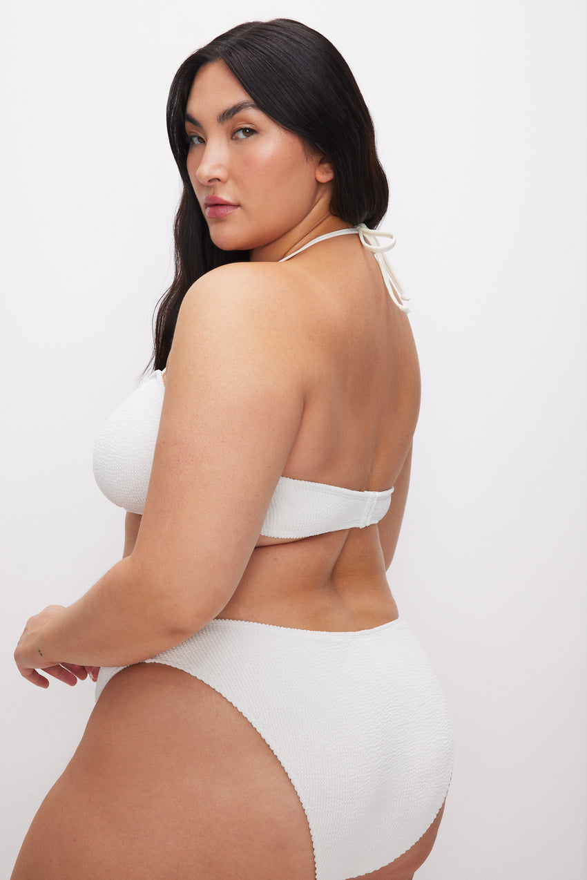 ALWAYS FITS TINY BIKINI TOP | CLOUD WHITE View 7 - model: Size 16 |