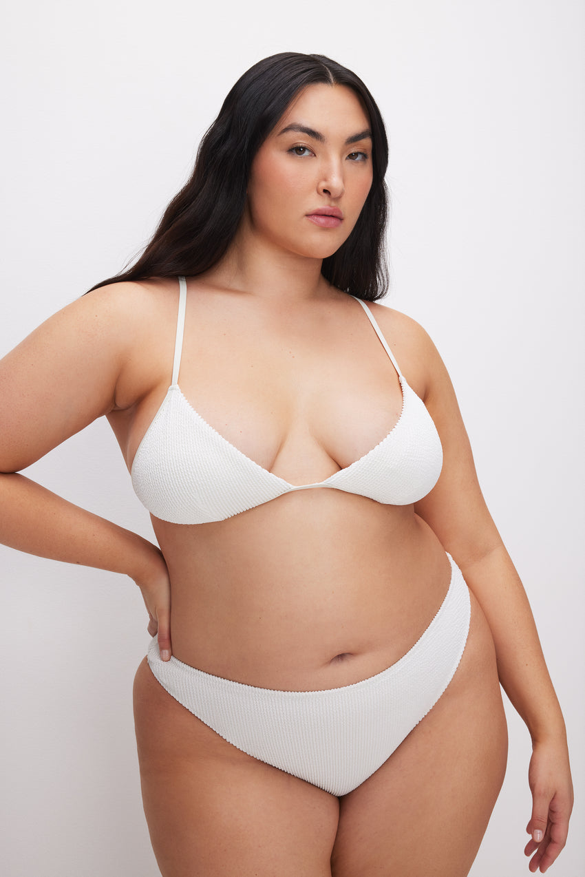 ALWAYS FITS PERFECT FIT BIKINI TOP | CLOUD WHITE View 0 - model: Size 16 |