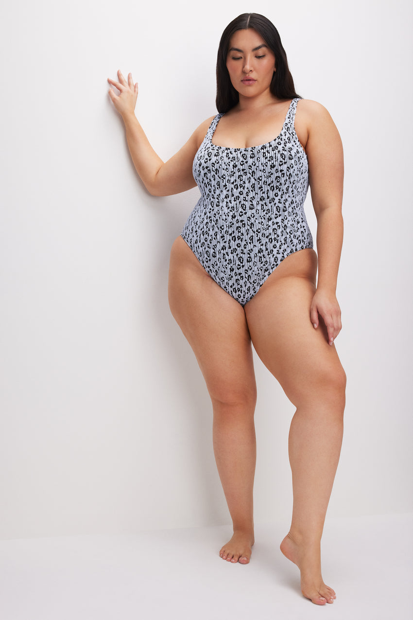 ALWAYS FITS MODERN TANK SWIMSUIT | GLASS LEOPARD001 View 9 - model: Size 16 |