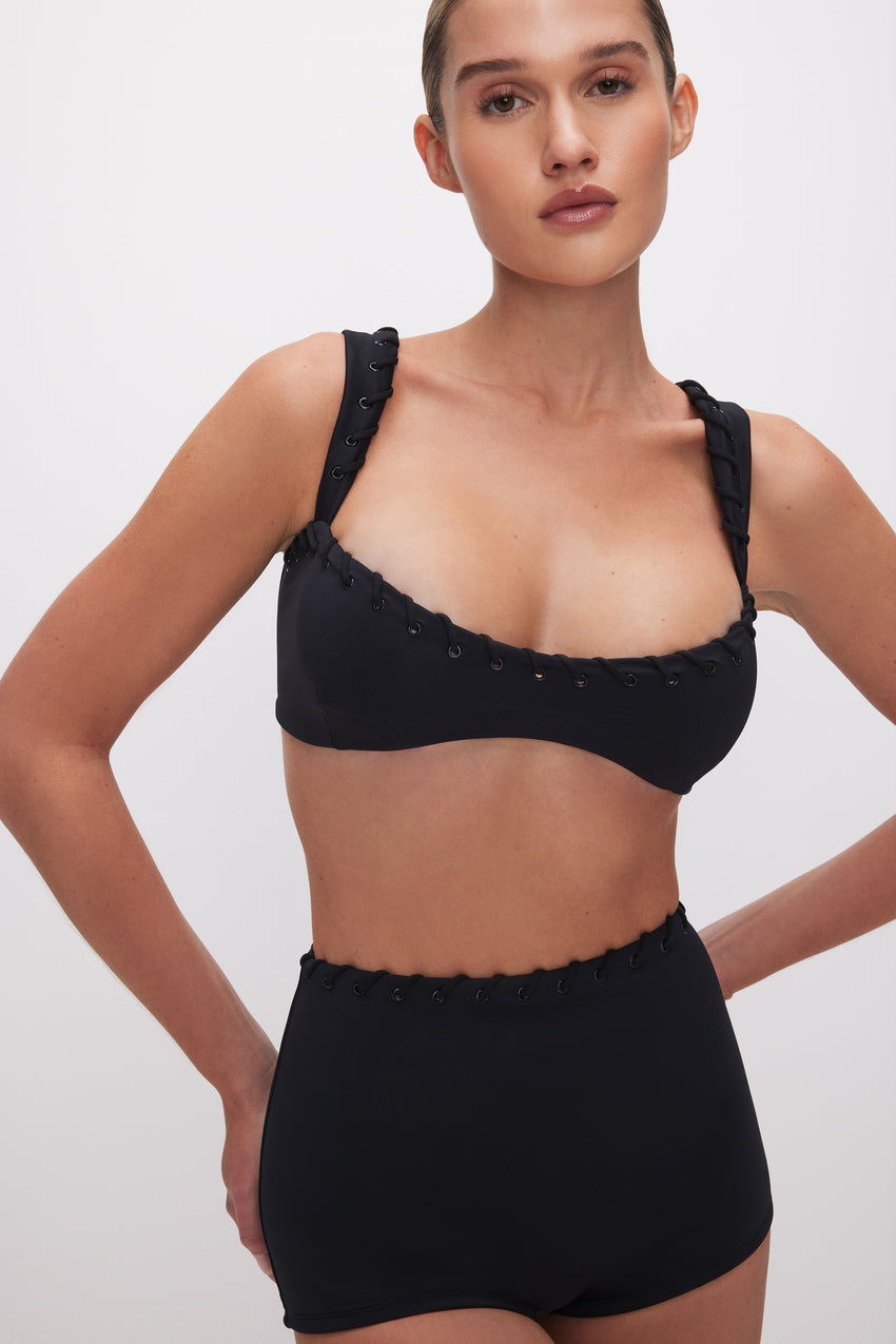 WHIP STITCH COMPRESSION TINY BIKINI TOP | BLACK001 View 4 - model: Size 0 |