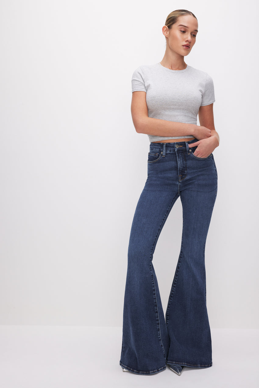 GOOD WAIST SUPER FLARE JEANS | INDIGO643 View 2 - model: Size 0 |