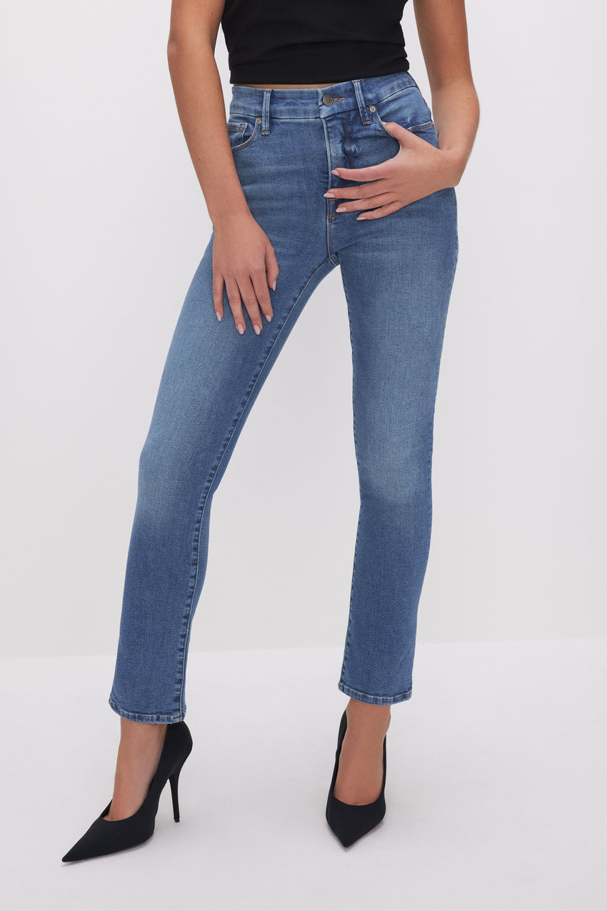 GOOD CLASSIC SLIM STRAIGHT JEANS | INDIGO621 View 6 - model: Size 0 |