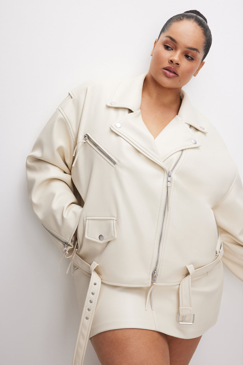 OVERSIZED FAUX LEATHER MOTO JACKET | CLOUD WHITE View 7 - model: Size 16 |