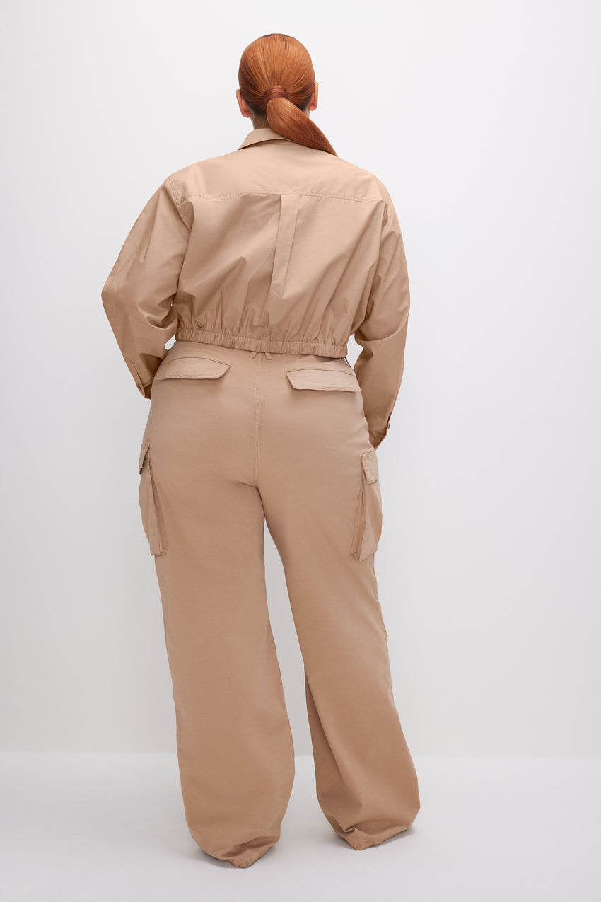 BAGGY CARGO PANTS | CHAMPAGNE005 View 7 - model: Size 16 |