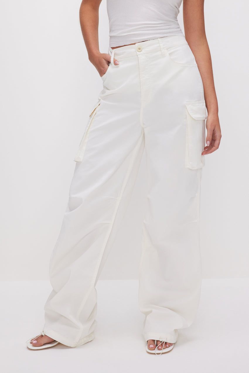 BAGGY CARGO PANTS | CLOUD WHITE View 10 - model: Size 0 |