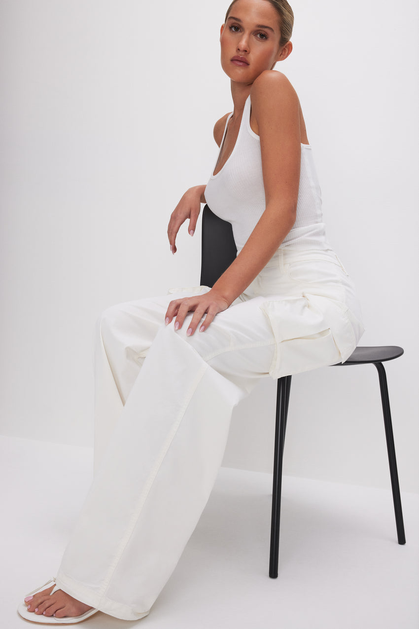 BAGGY CARGO PANTS | CLOUD WHITE View 7 - model: Size 0 |