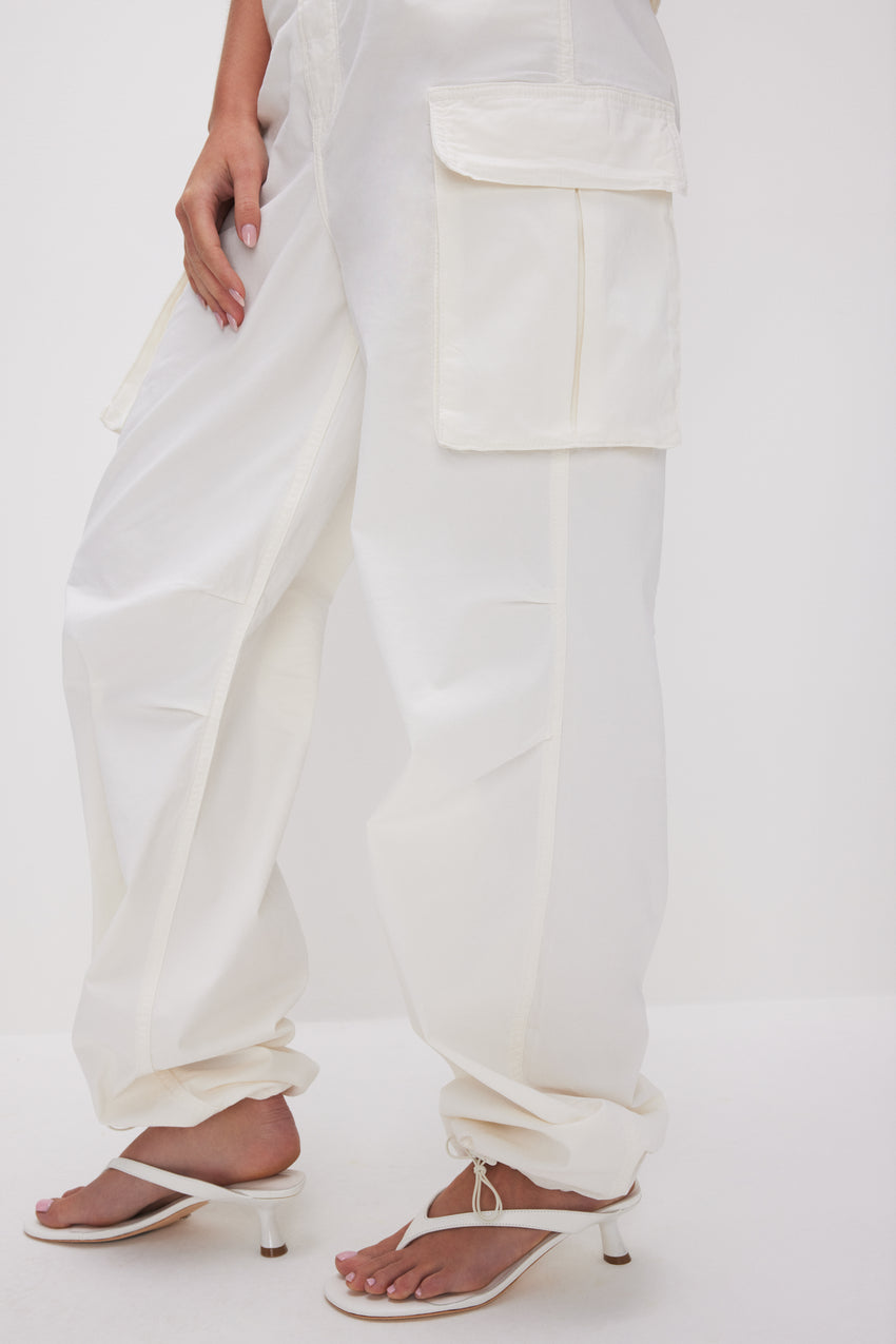 BAGGY CARGO PANTS | CLOUD WHITE View 11 - model: Size 0 |