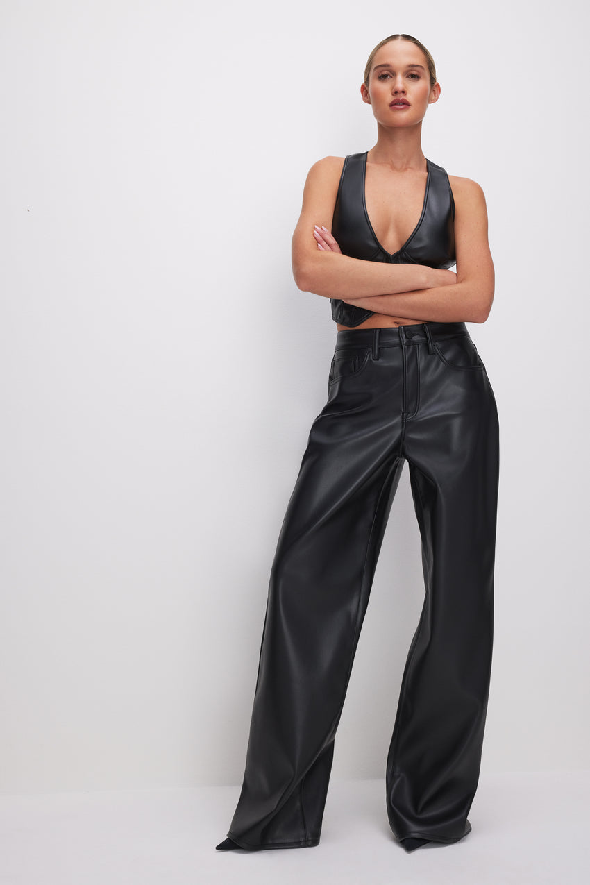 GOOD EASE FAUX LEATHER PANTS | BLACK001 View 5 - model: Size 0 |