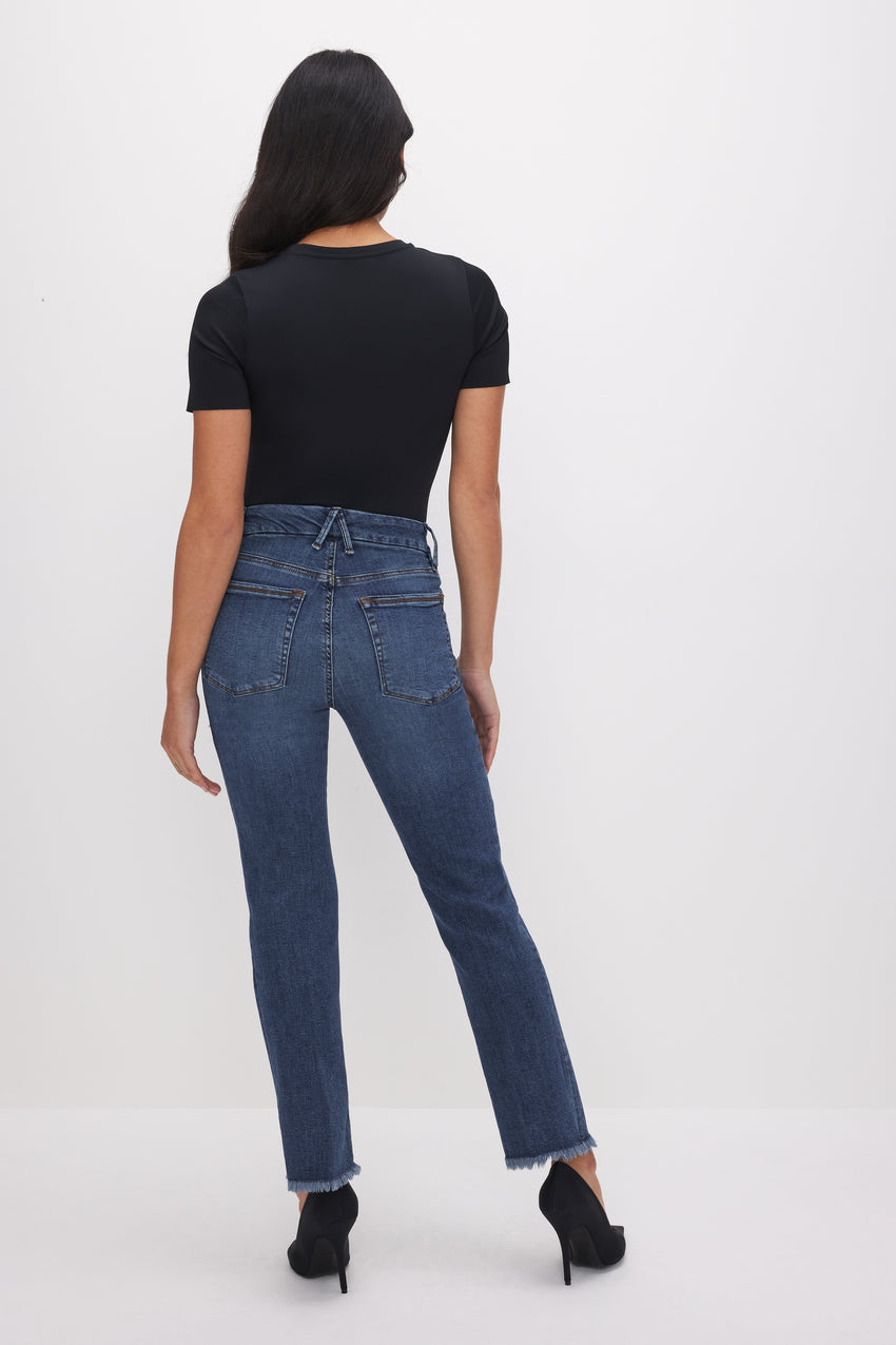 GOOD PETITE STRAIGHT JEANS | INDIGO273 View 3 - model: Size 0 |