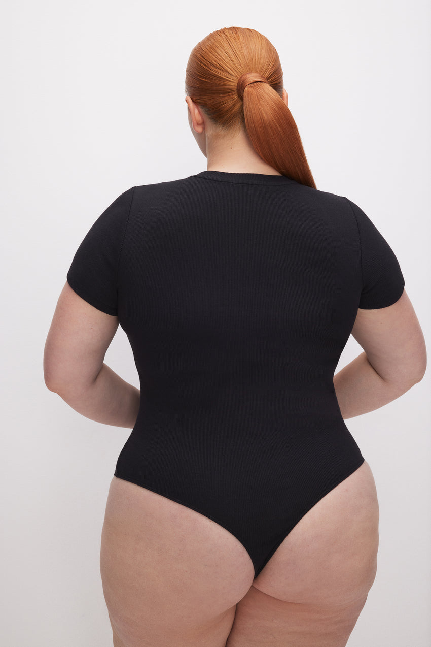 MICRO RIB COTTON TEE BODYSUIT | BLACK001 View 9 - model: Size 16 |