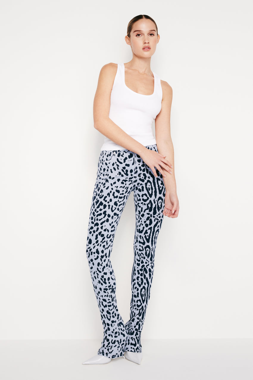 GOOD LEGS SLIM MICRO BOOTCUT JEANS | MINERAL GLASS LEOPARD001 View 2 - model: Size 0 |