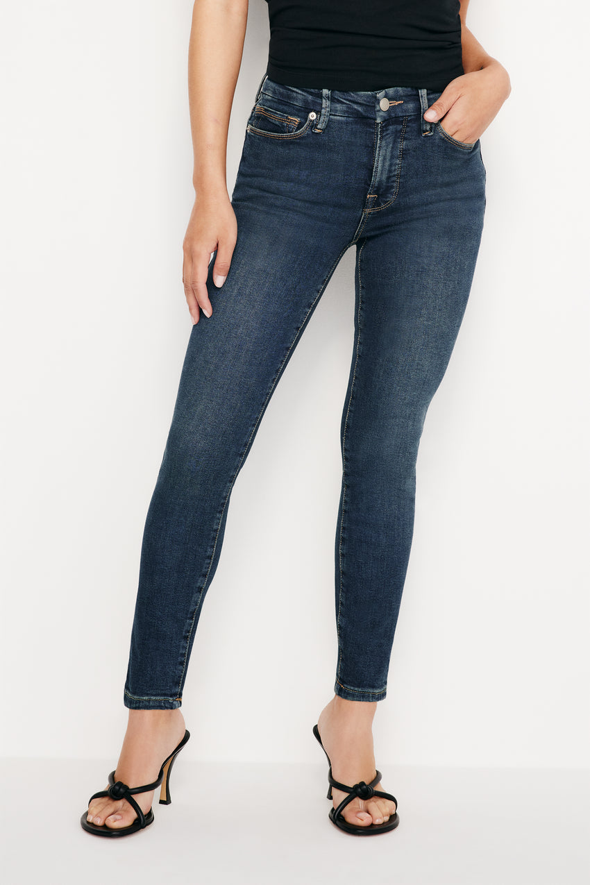 GOOD PETITE SKINNY JEANS | BLUE609 View 1 - model: Size 0 |