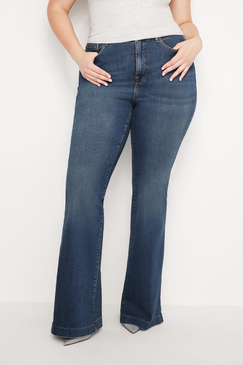 GOOD LEGS FLARE JEANS | BLUE004 View 6 - model: Size 16 |