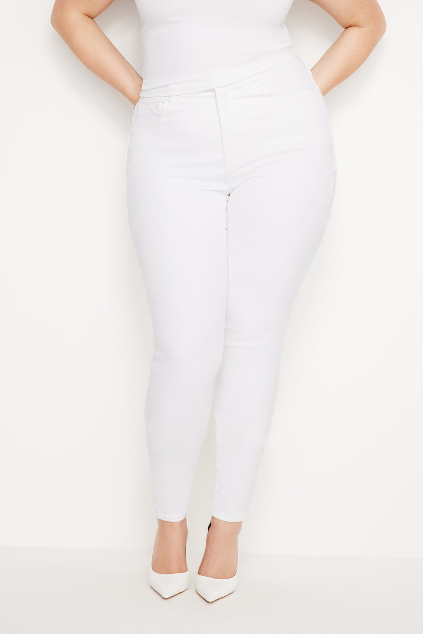 GOOD LEGS SKINNY JEANS | WHITE001 View 7 - model: Size 16 |
