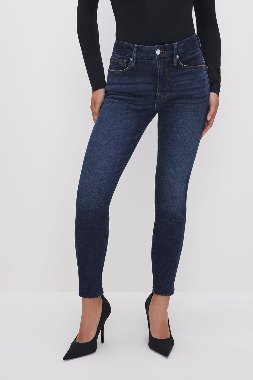 GOOD PETITE SKINNY JEANS | BLUE866 View 1 - model: Size 0 |