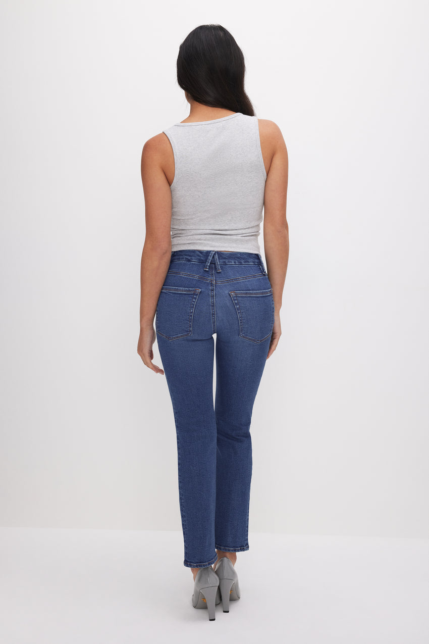 GOOD PETITE STRAIGHT JEANS | BLUE007 View 3 - model: Size 0 |