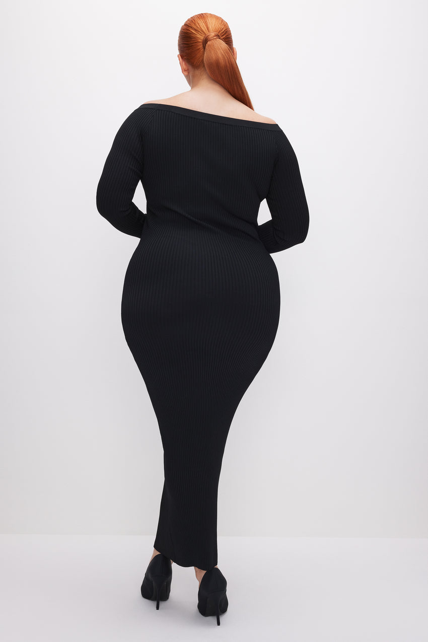 STRETCH RIB MAXI DRESS | BLACK001 View 1 - model: Size 16 |