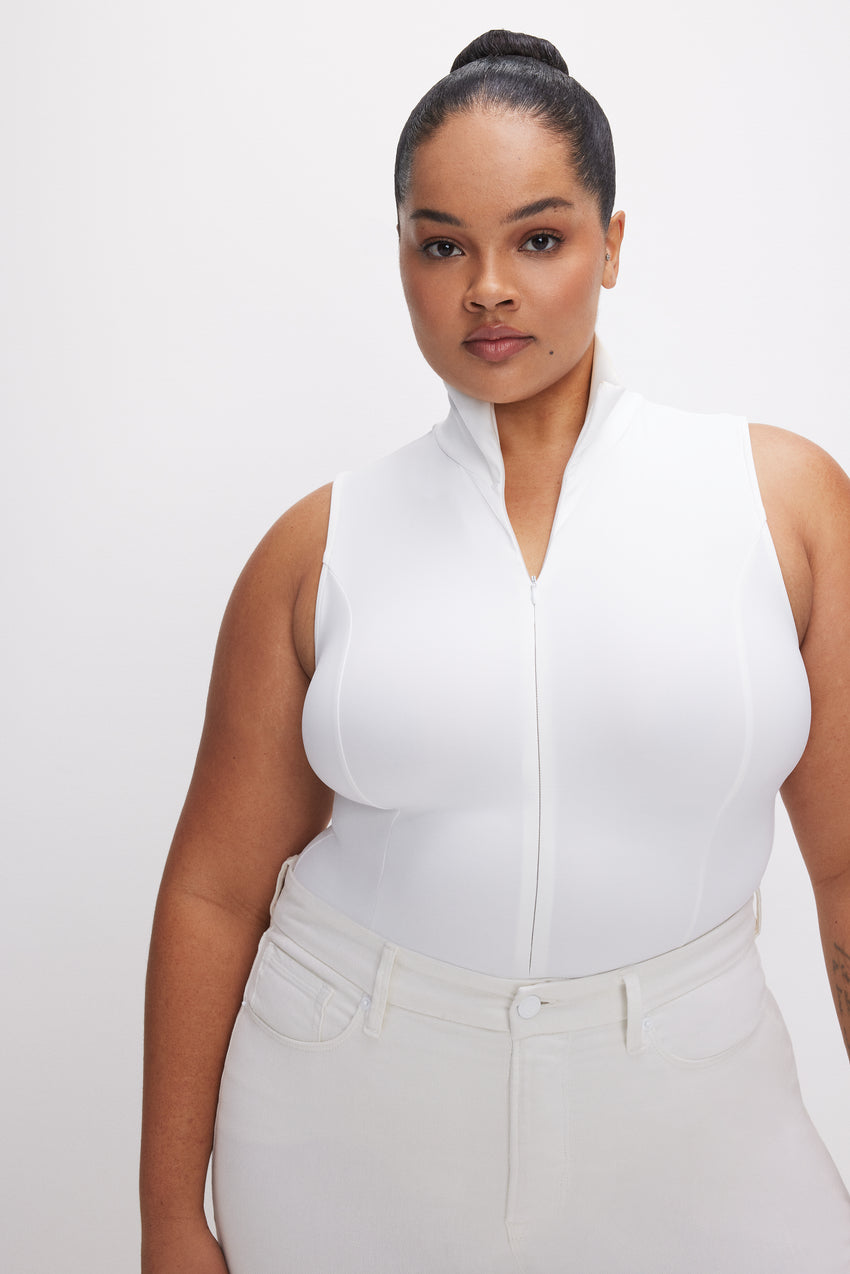 SCUBA SLEEVELESS TURTLENECK BODYSUIT | WHITE001 View 10 - model: Size 16 |