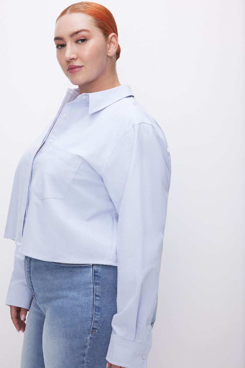 CROPPED COTTON OXFORD SHIRT | GOOD BLUE002 View 4 - model: Size 16 |