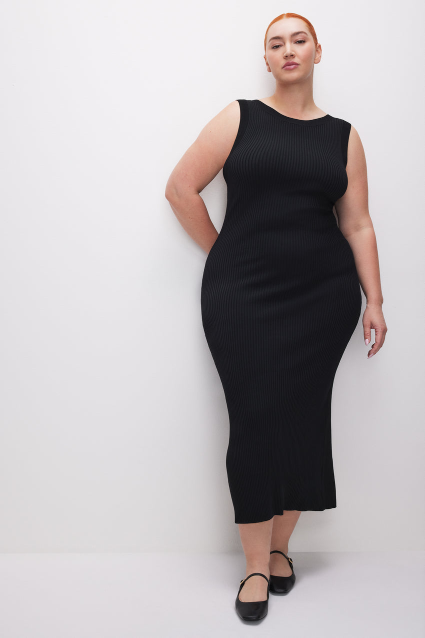 STRETCH RIB SCOOP BACK MIDI DRESS | BLACK001 View 4 - model: Size 16 |