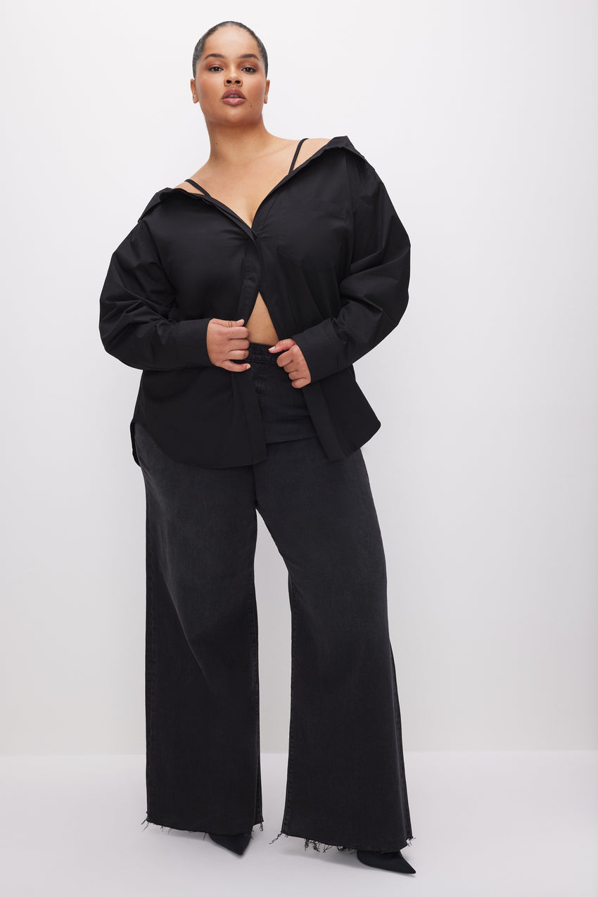 POPLIN OFF SHOULDER SHIRT | BLACK001 View 4 - model: Size 16 |