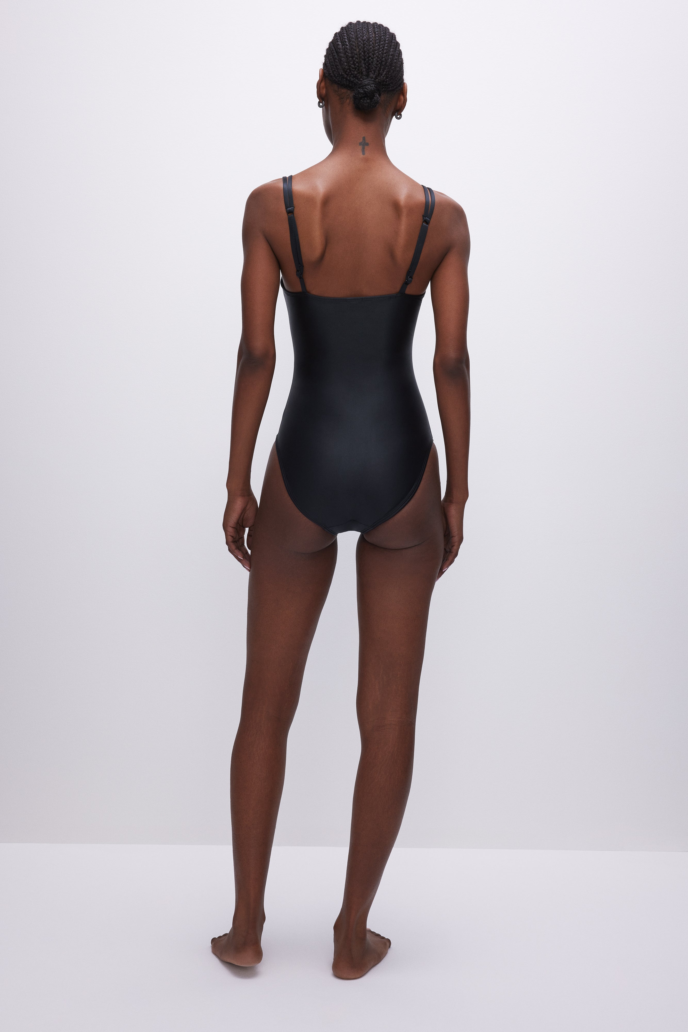 Graphic Trim One-Piece Swimsuit - Ready-to-Wear 1AB76U