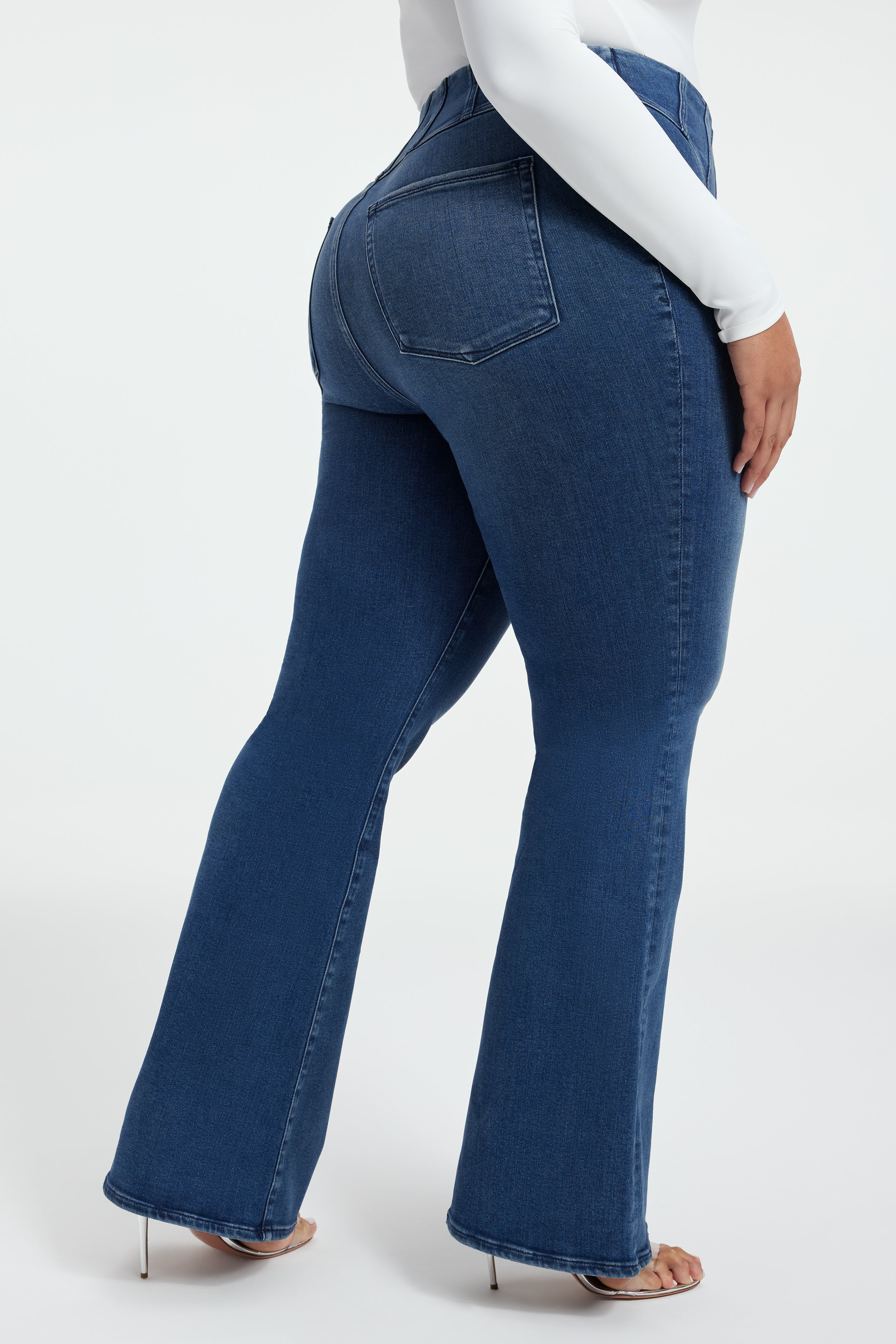 GOOD LEGS FLARE MEGA COMPRESSION JEANS | INDIGO443