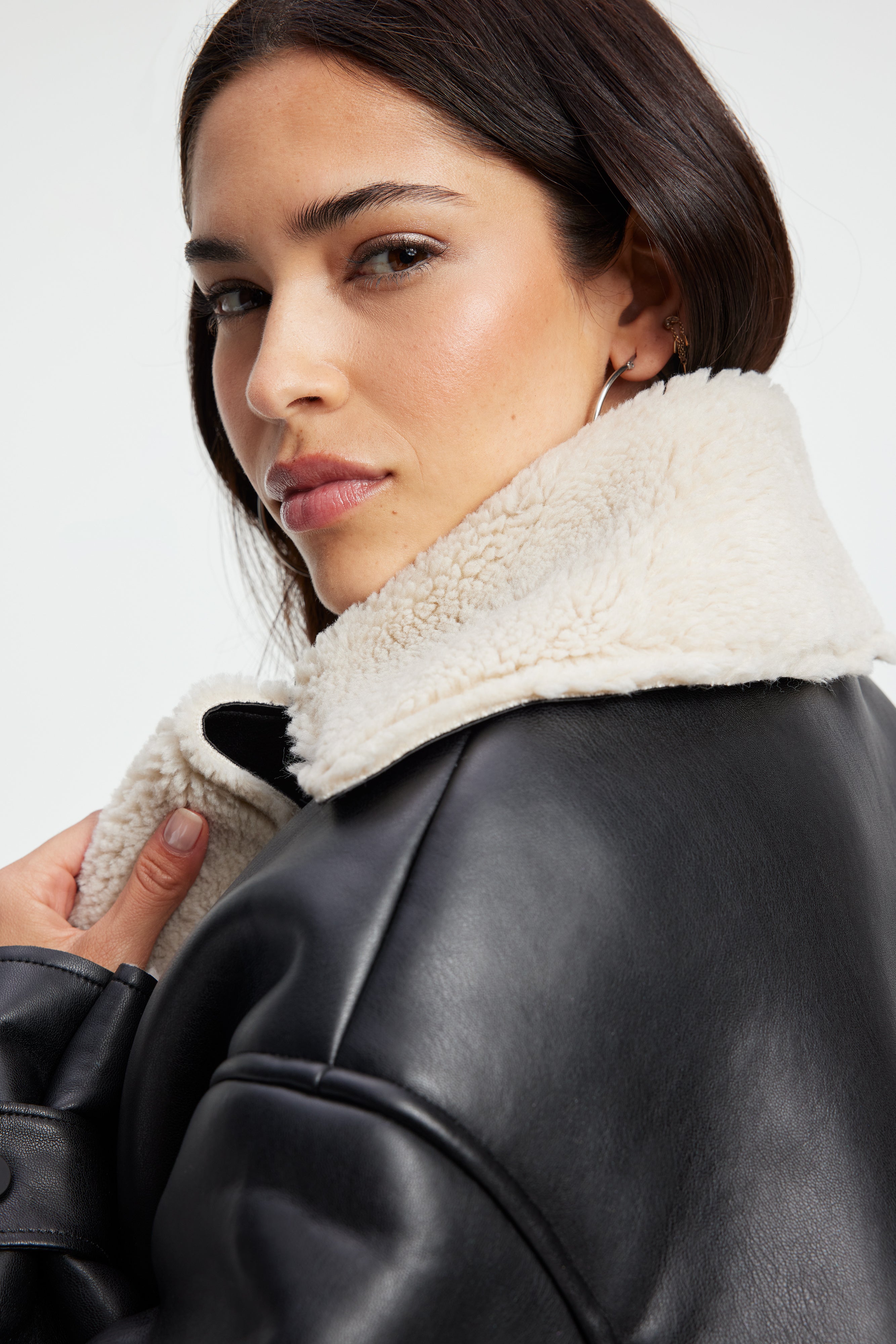 FAUX LEATHER SHEARLING JACKET | BLACK001 - GOOD AMERICAN