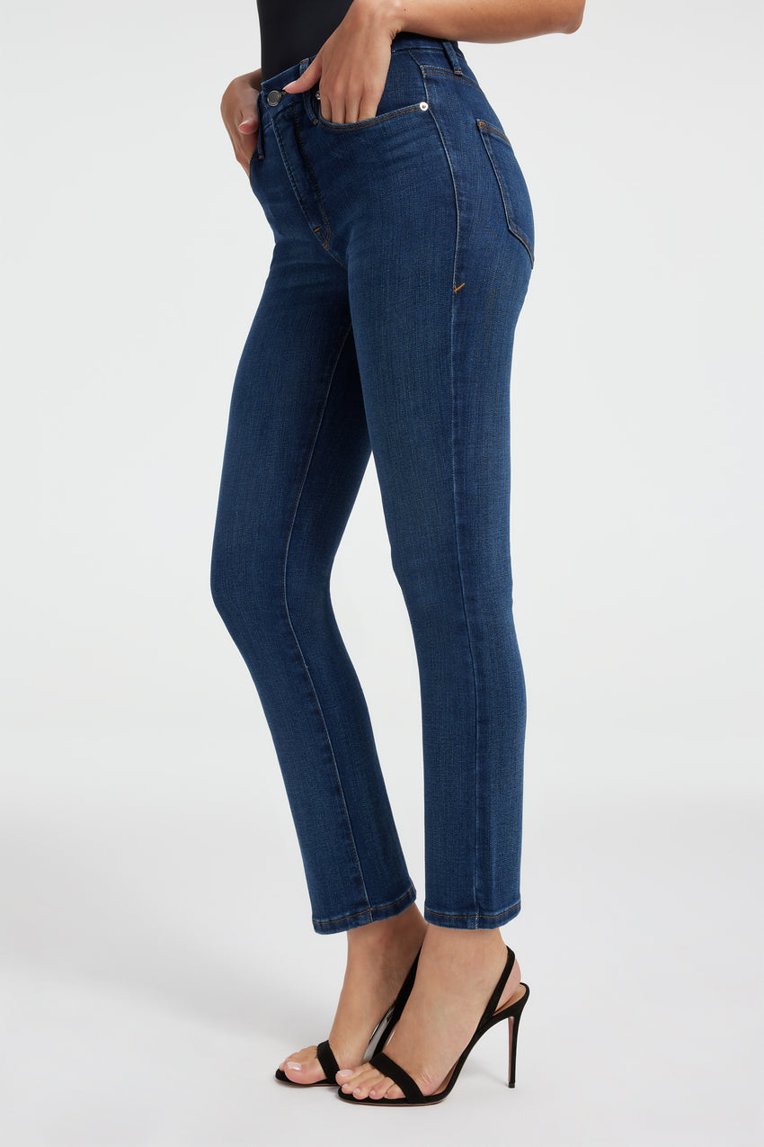 Low Rise Straight Jean