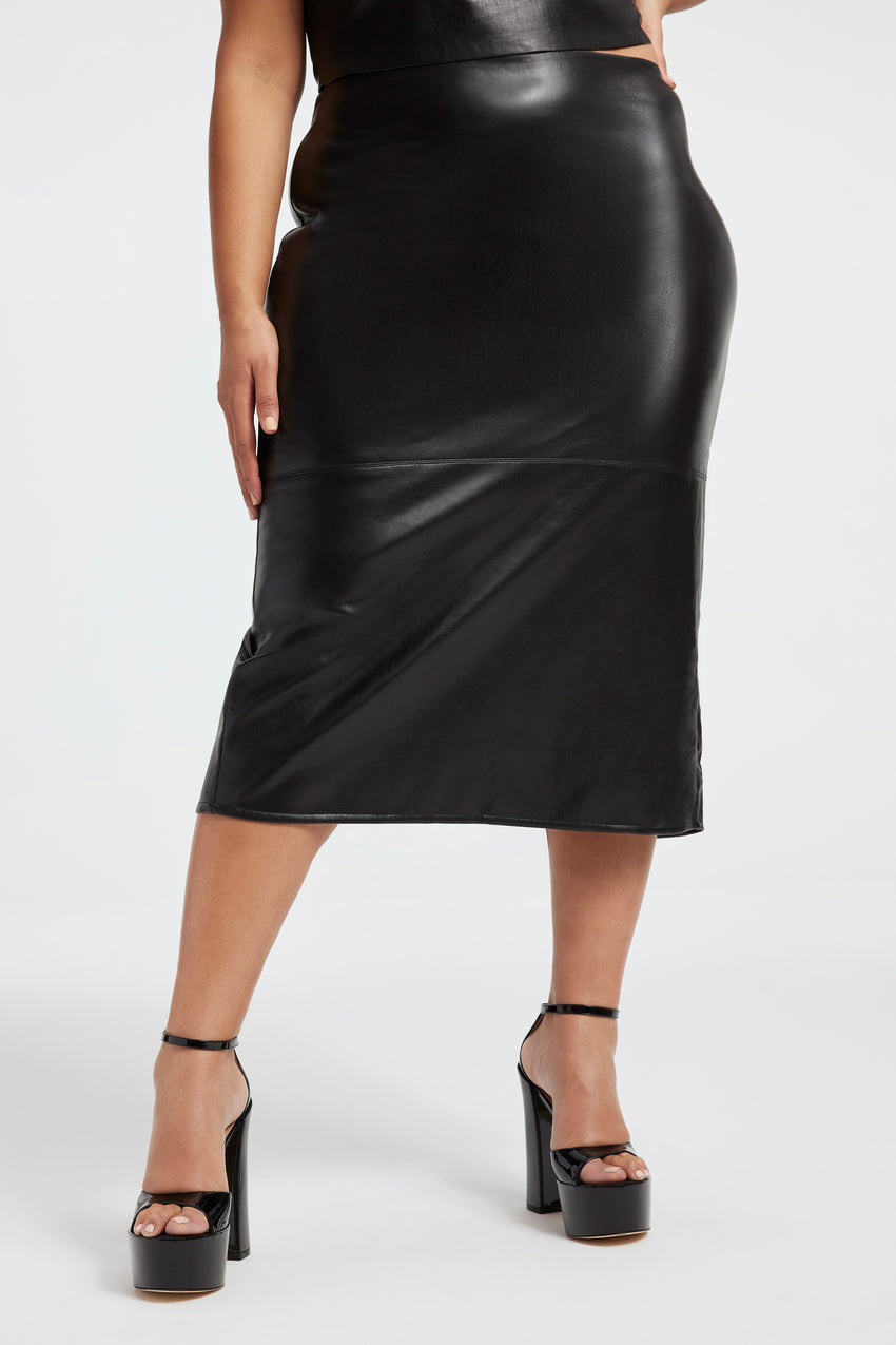 FAUX LEATHER MIDI SKIRT | BLACK001 View 6 - model: Size 16 |