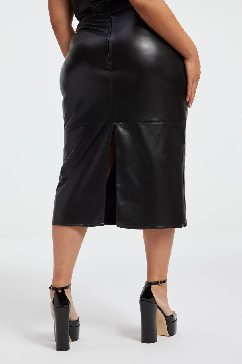 FAUX LEATHER MIDI SKIRT | BLACK001 View 9 - model: Size 16 |