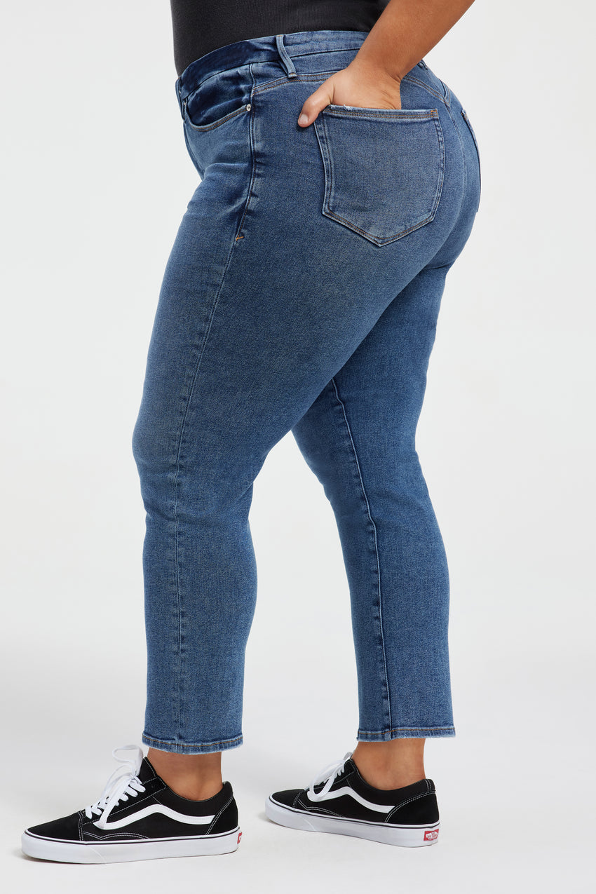 GOOD LEGS STRAIGHT JEANS | INDIGO478 View 7 - model: Size 16 |