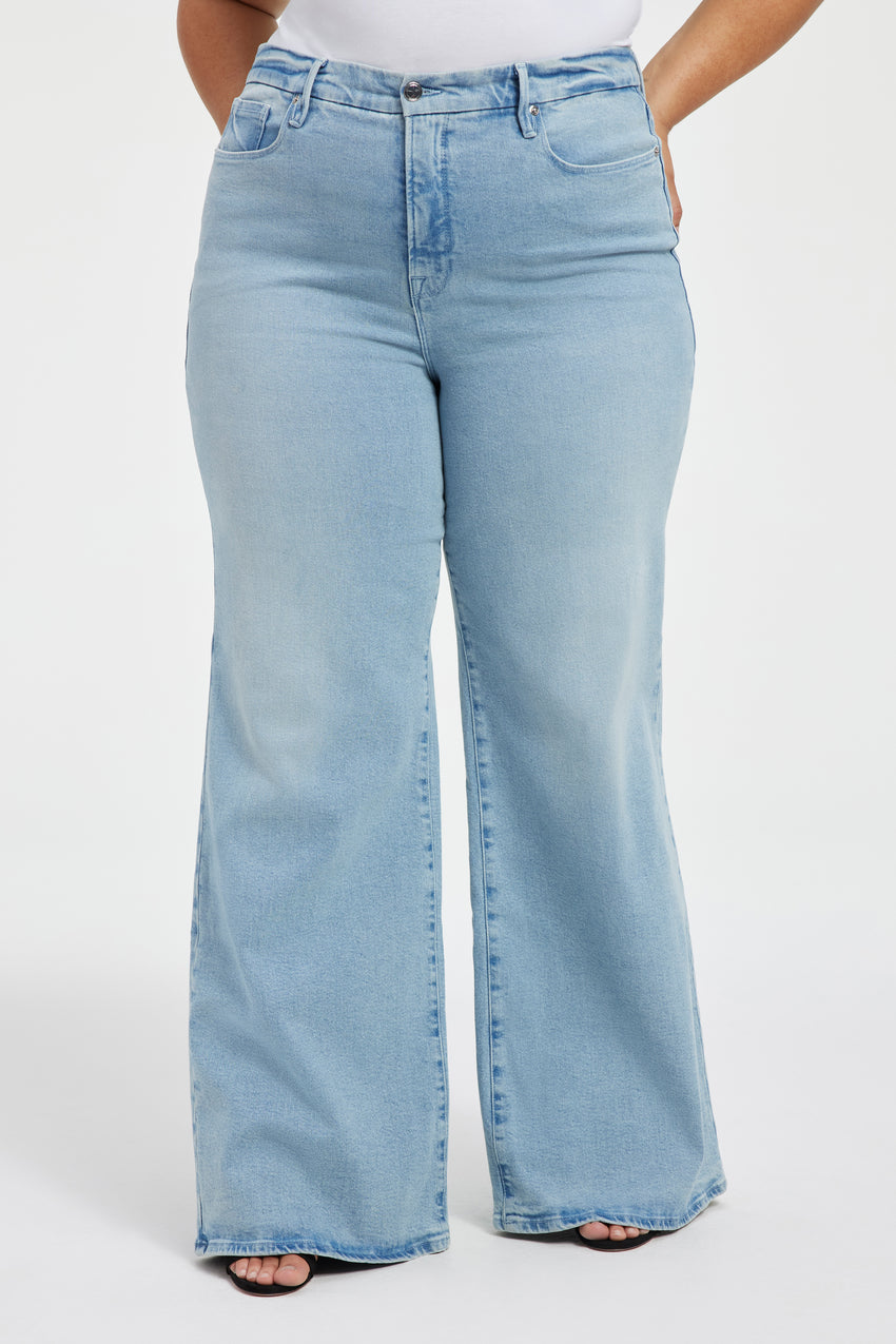 GOOD WAIST PALAZZO JEANS | BLUE452 View 6 - model: Size 16 |