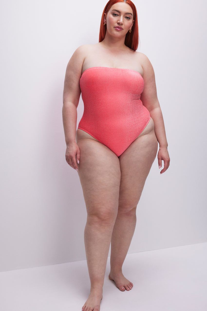 SPARKLE STRAPLESS ONE-PIECE | FIERY CORAL 002 View 0 - model: Size 16 |