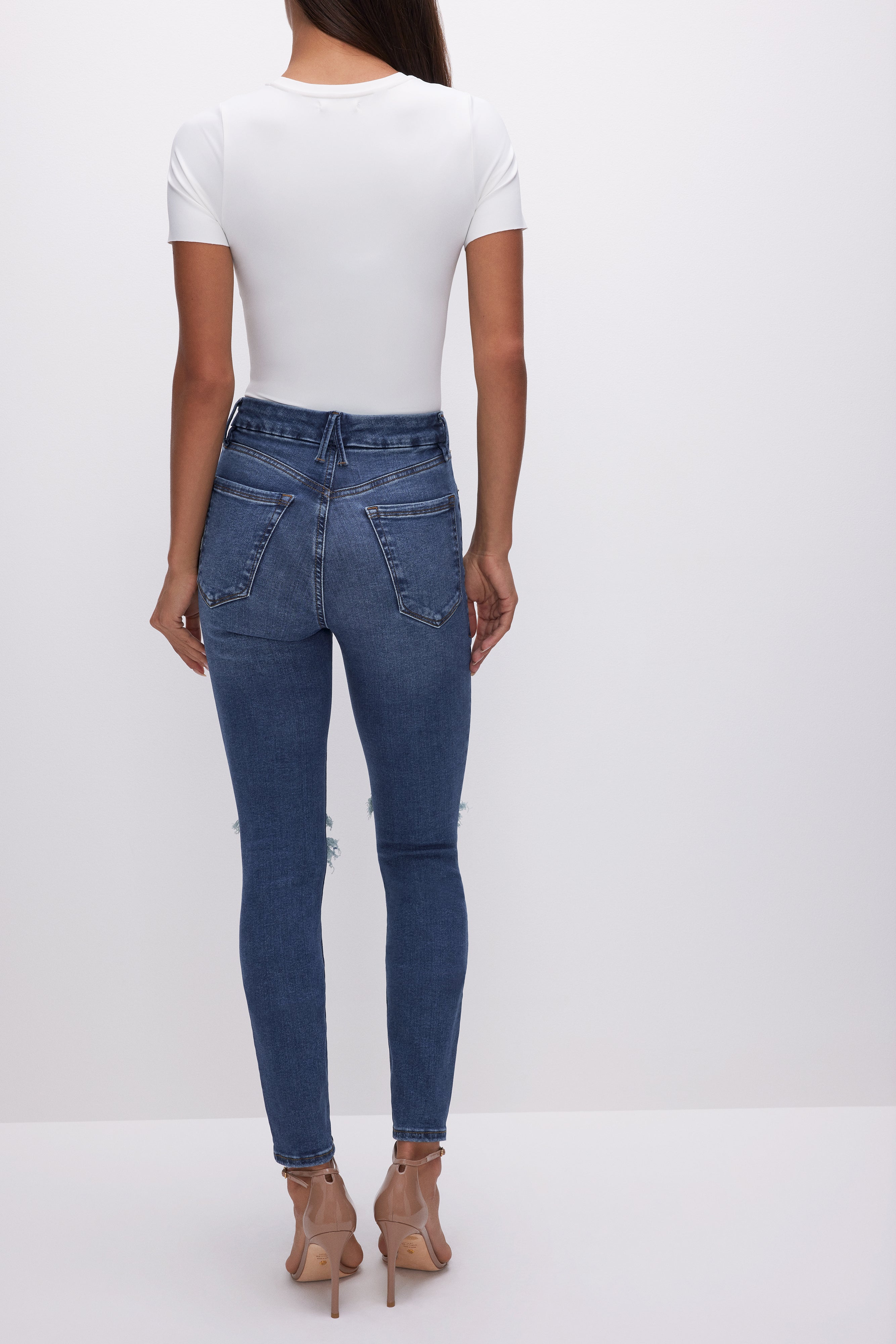 Good American Always Fit Good Legs Skinny Jeans in Indigo447