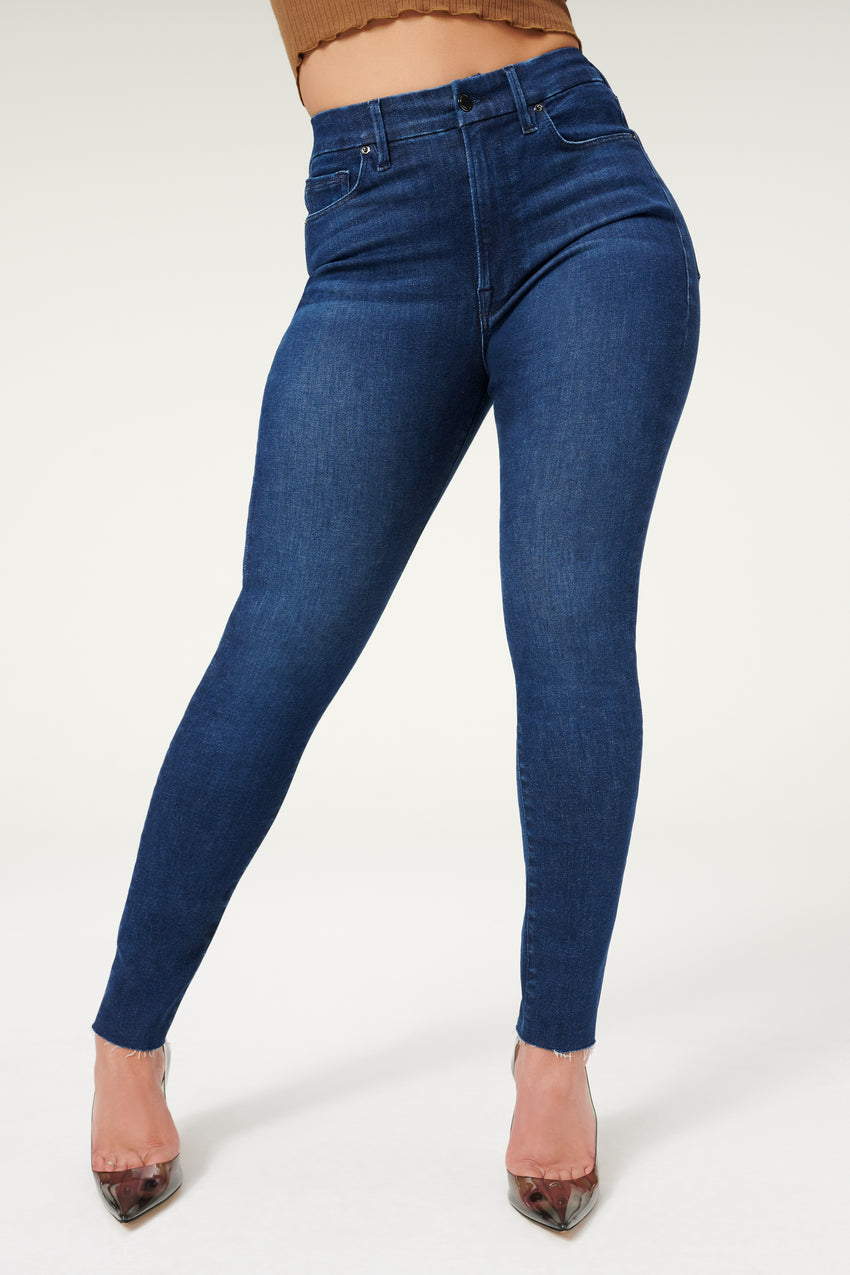 ALWAYS FITS GOOD LEGS SKINNY JEANS | BLUE838 View 1 - model: Size 8 |