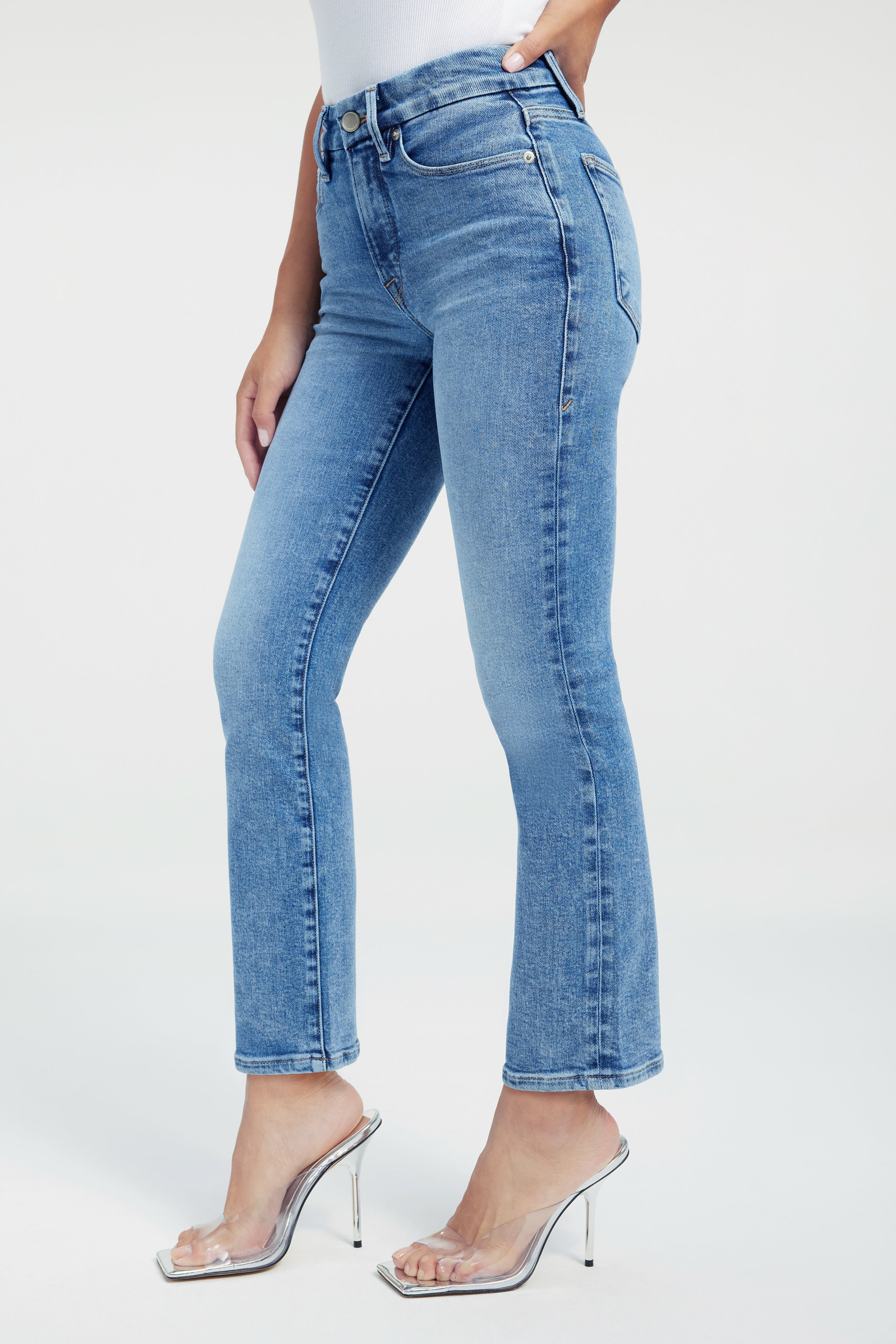 GOOD PETITE STRAIGHT LIGHT COMPRESSION JEANS | INDIGO254 - GOOD AMERICAN