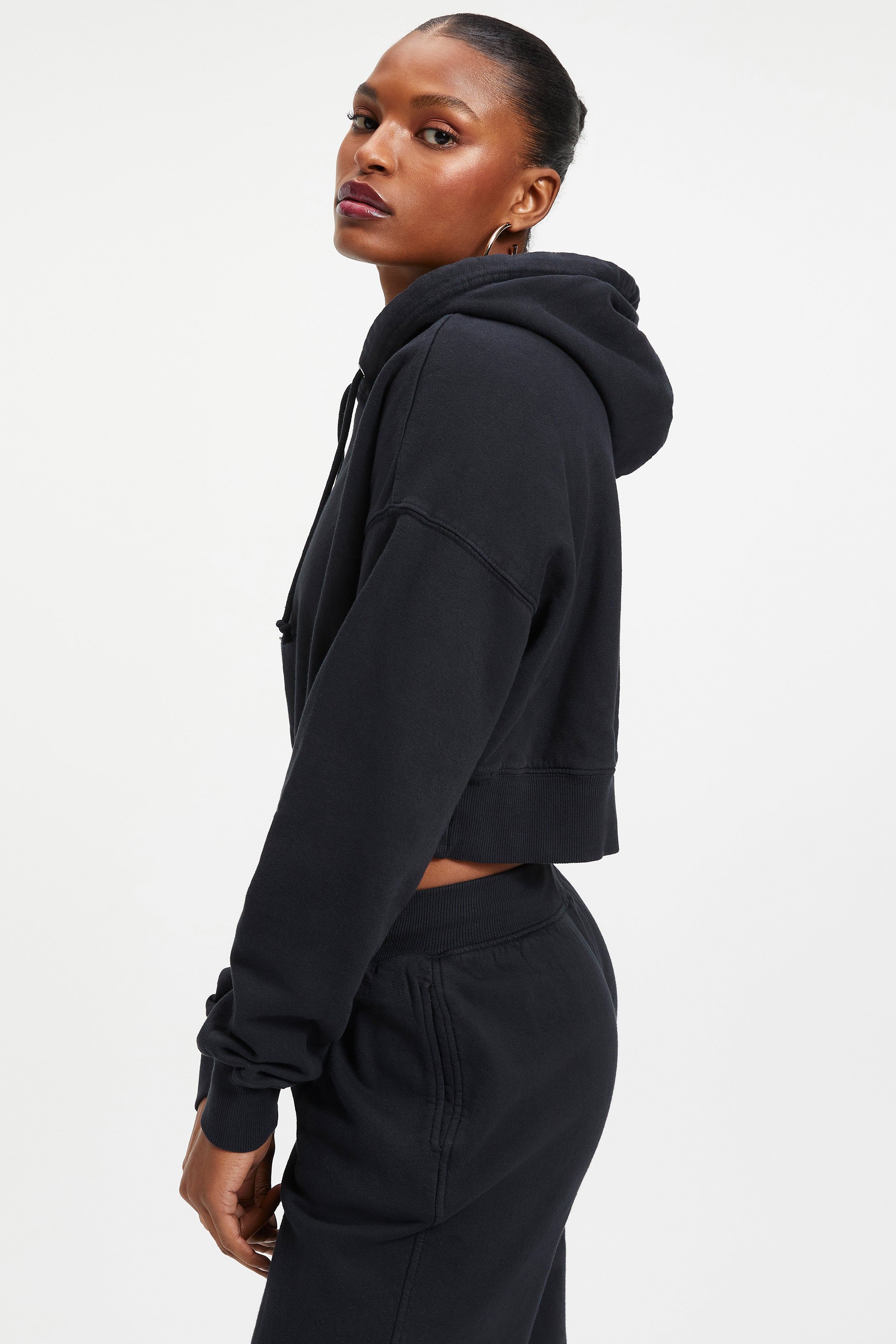 CROPPED & COOL HOODIE | BLACK001 - GOOD AMERICAN