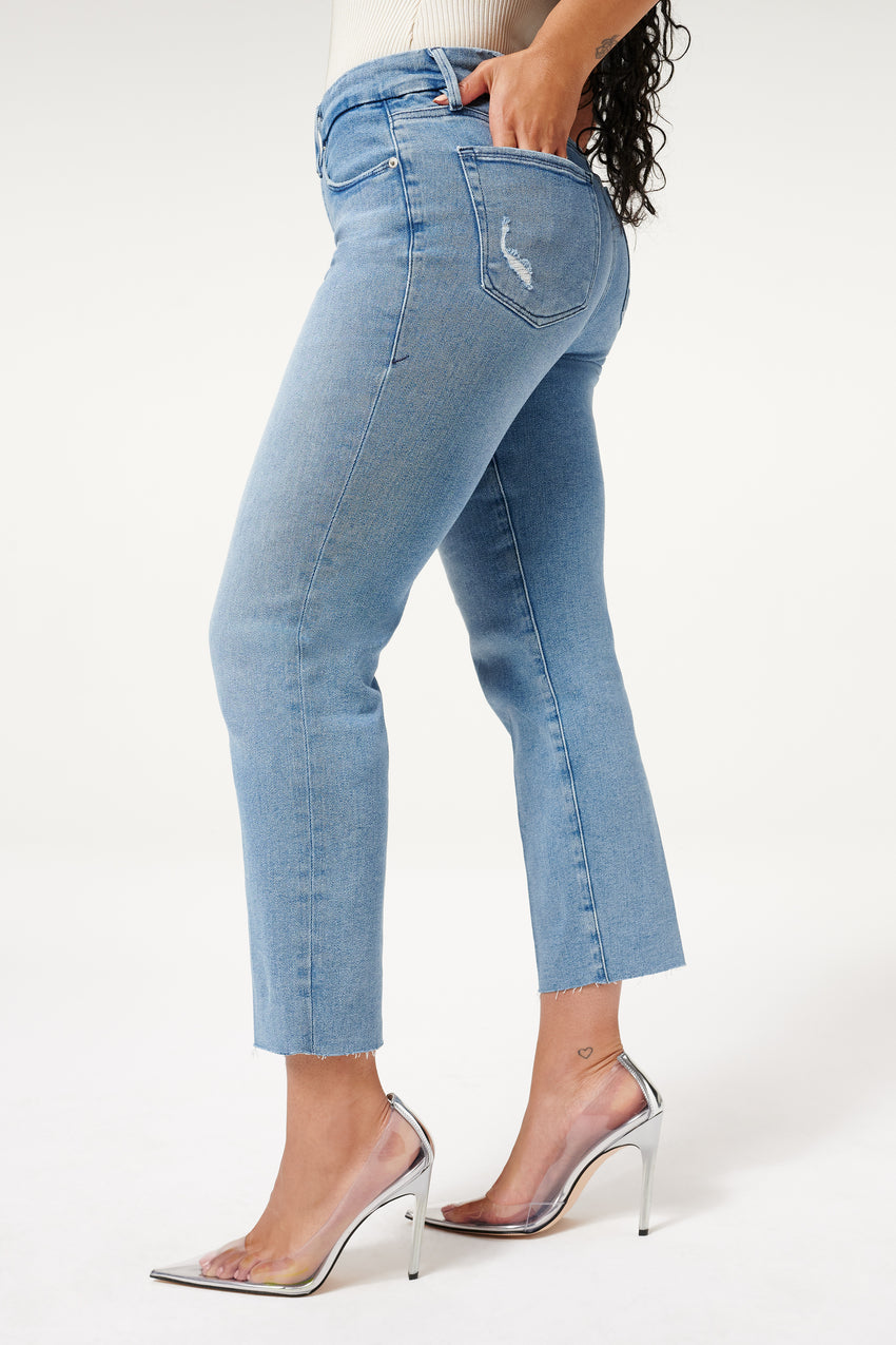 GOOD LEGS STRAIGHT JEANS | BLUE449 View 3 - model: Size 8 |