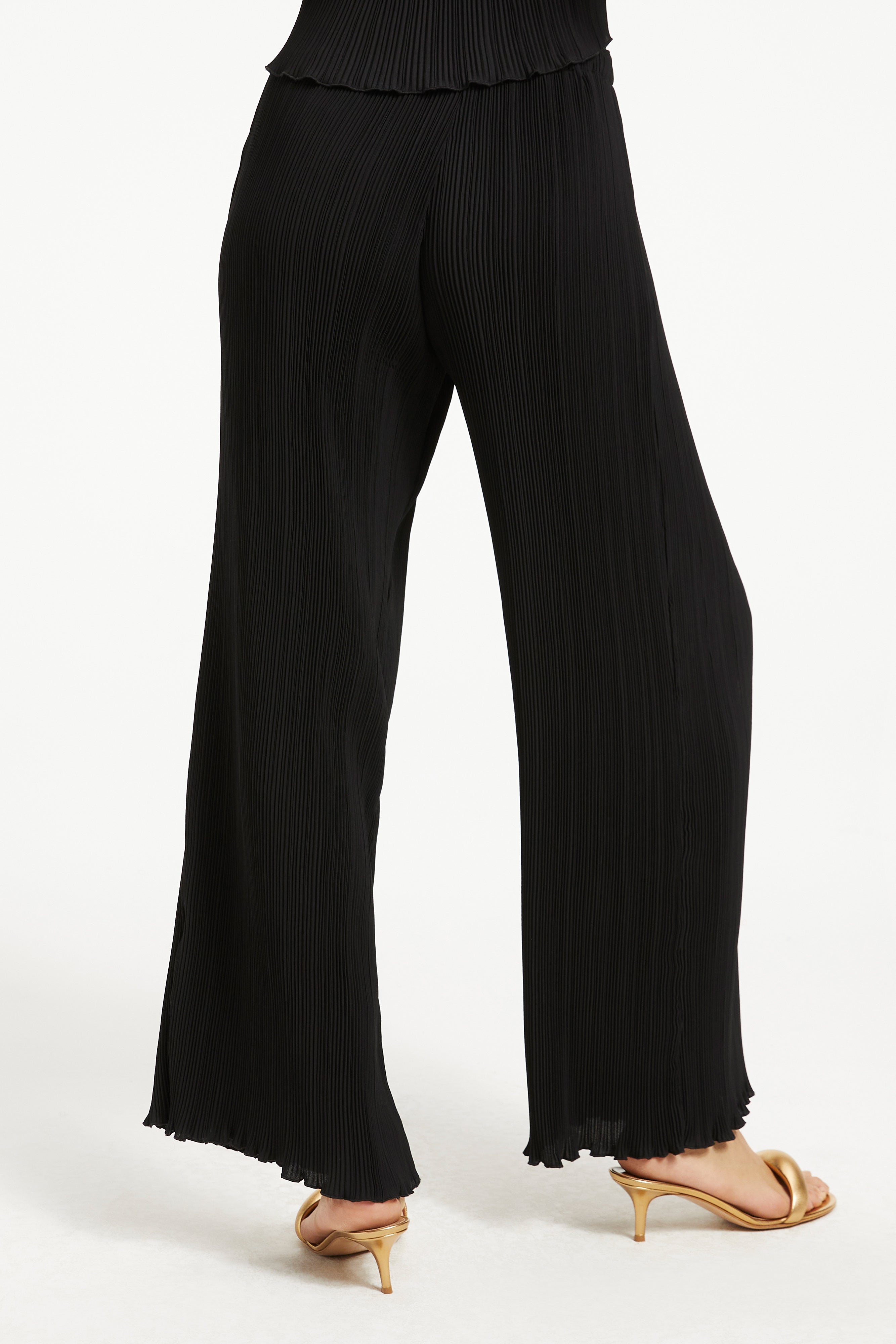 ALWAYS FITS PLISSÉ WIDE LEG PANTS | BLACK001 - GOOD AMERICAN