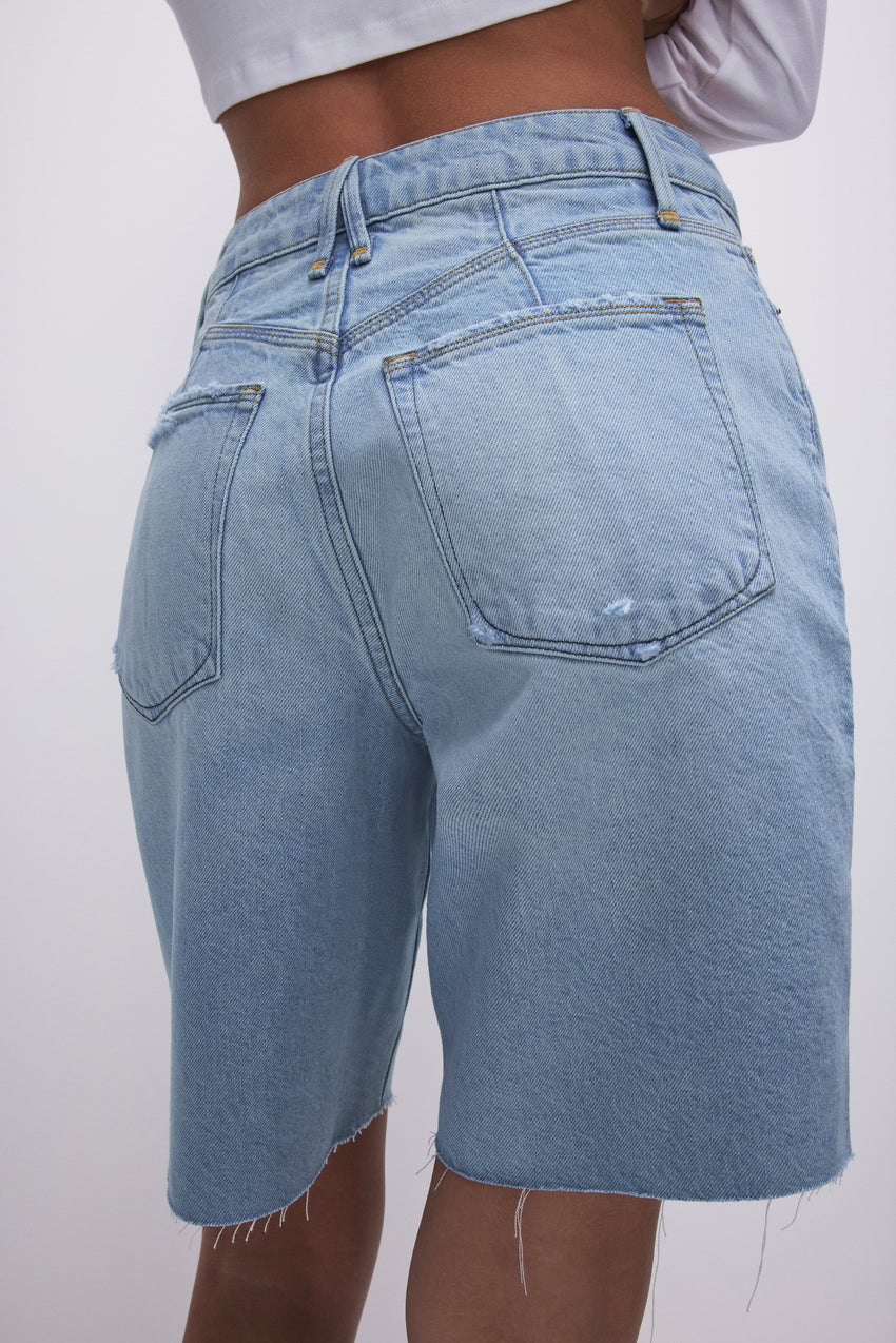 GOOD '90s BERMUDA SHORTS | INDIGO473 View 1 - model: Size 0 |