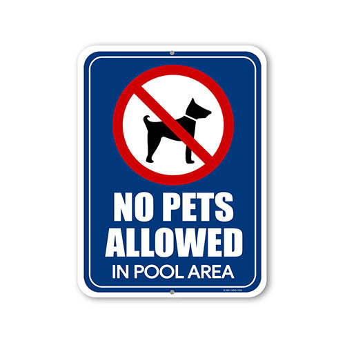 are dogs allowed in the pool area